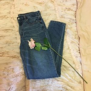 high-waisted blue denim mom jeans